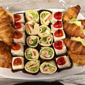 Плато солени хапки микс